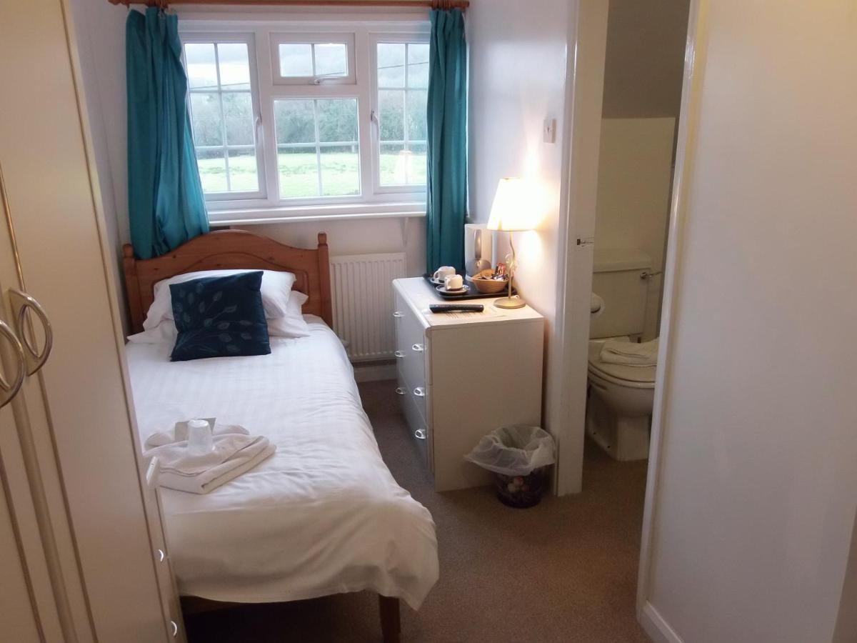 Betty Cottles Inn Okehampton Εξωτερικό φωτογραφία
