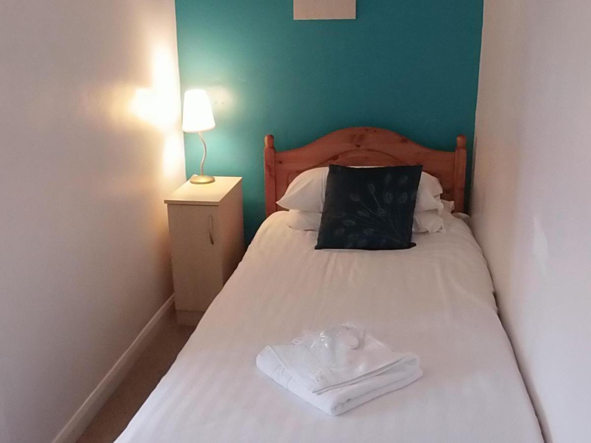 Betty Cottles Inn Okehampton Εξωτερικό φωτογραφία